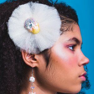 Fascinating Ms. Skully Fascinator Hair Clip